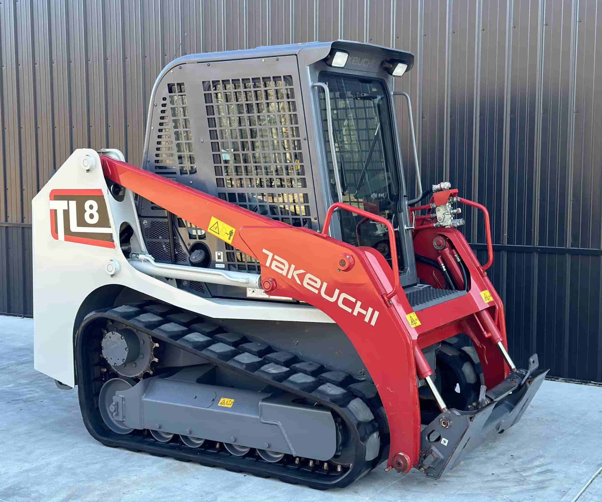 2017 TAKEUCHI TL8
